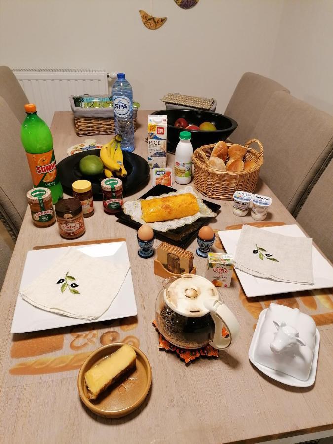 Tagusnunus Bed & Breakfast Brussels Luaran gambar